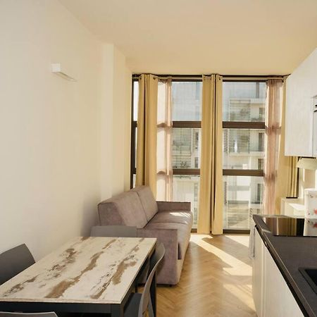 Sky View - Porta Nuova - Appartamento 4 Mediolan Zewnętrze zdjęcie