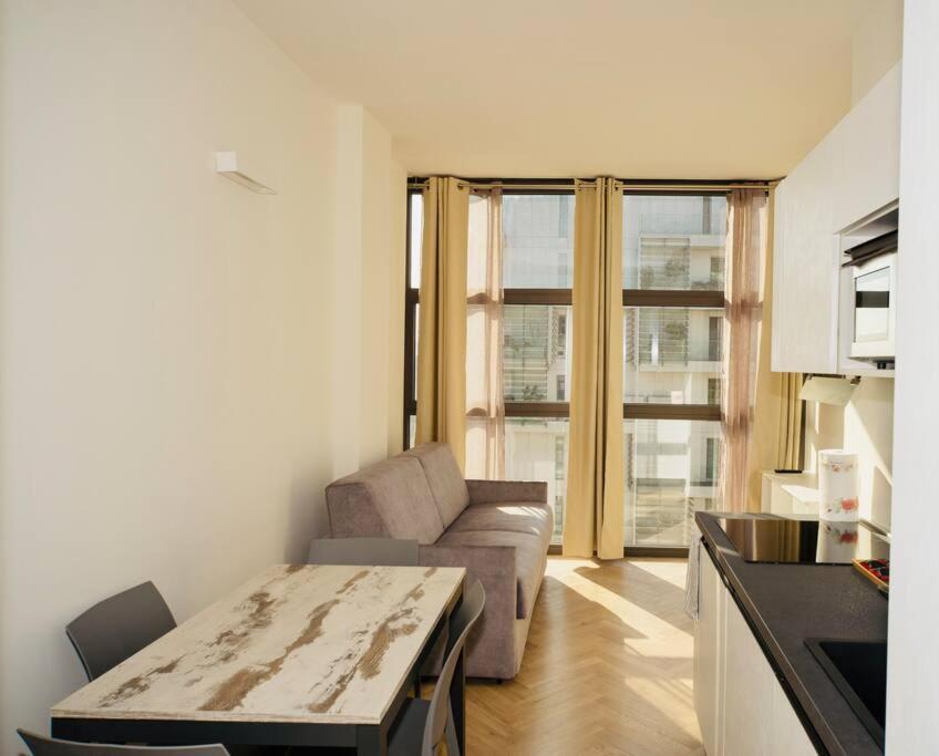 Sky View - Porta Nuova - Appartamento 4 Mediolan Zewnętrze zdjęcie
